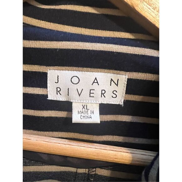 Joan Rivers Women’s Size XL Blazer Navy White with Gold Buttons and Flap Pockets - Picture 14 of 15